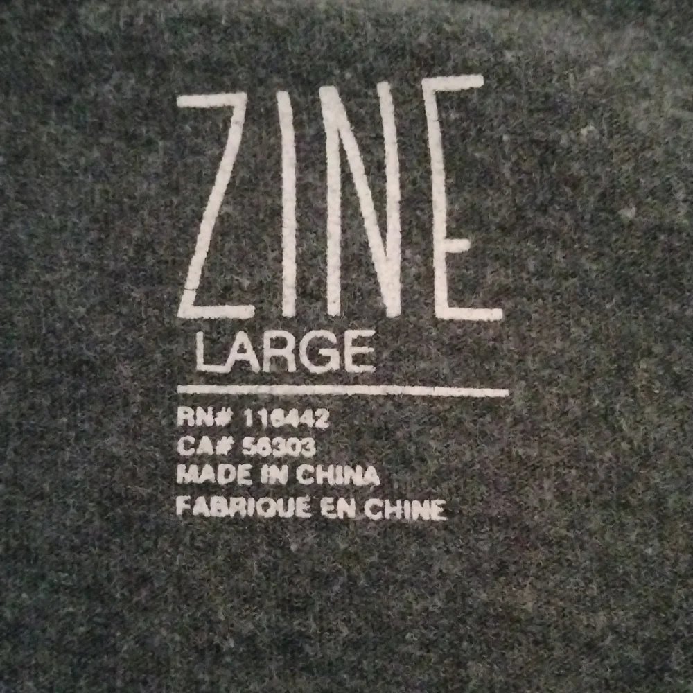 Men's Casual T Shirt Zine Sz.L - Picture 3 of 8